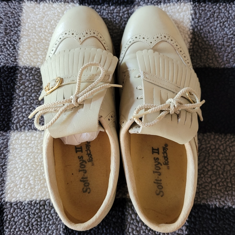 Women's Soft-joys II by FootJoy 7M (6.5)